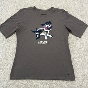 Life Is Good Crusher Unplug Logo Graphic T-shirt Size Small